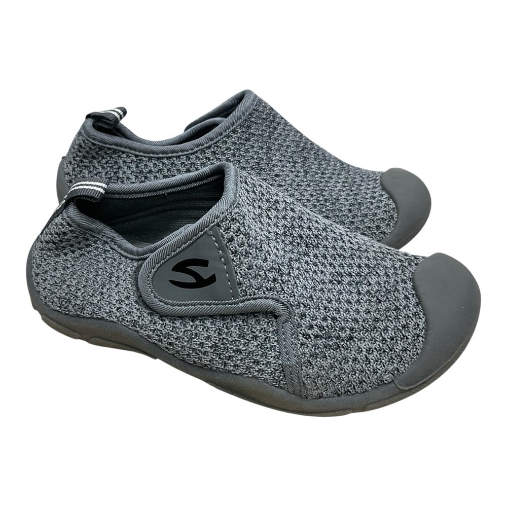 HOBIBEAR kid’s Size 2 Running Shoes Slip-On Lightweight Breathable